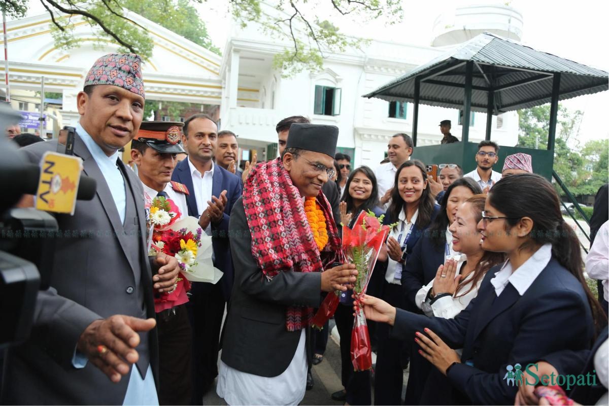 padbhar-governor--(11)-1747808596.jpeg