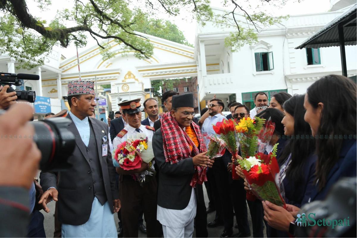 padbhar-governor--(7)-1747808594.jpeg