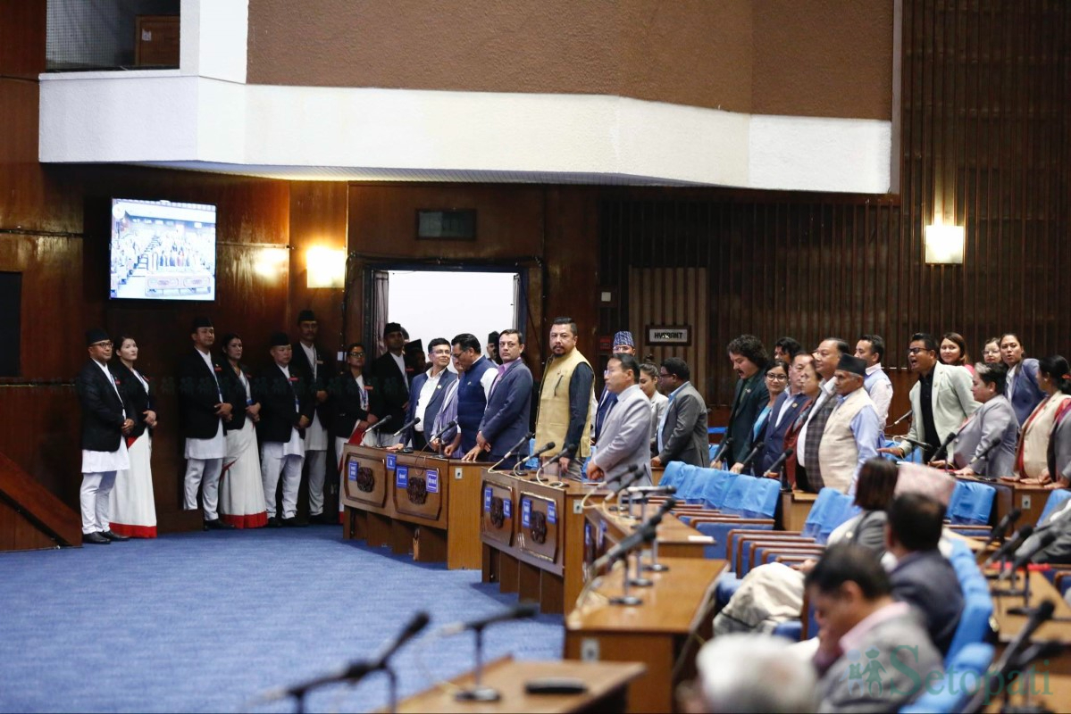 parliament-(10)-1749637393.jpg