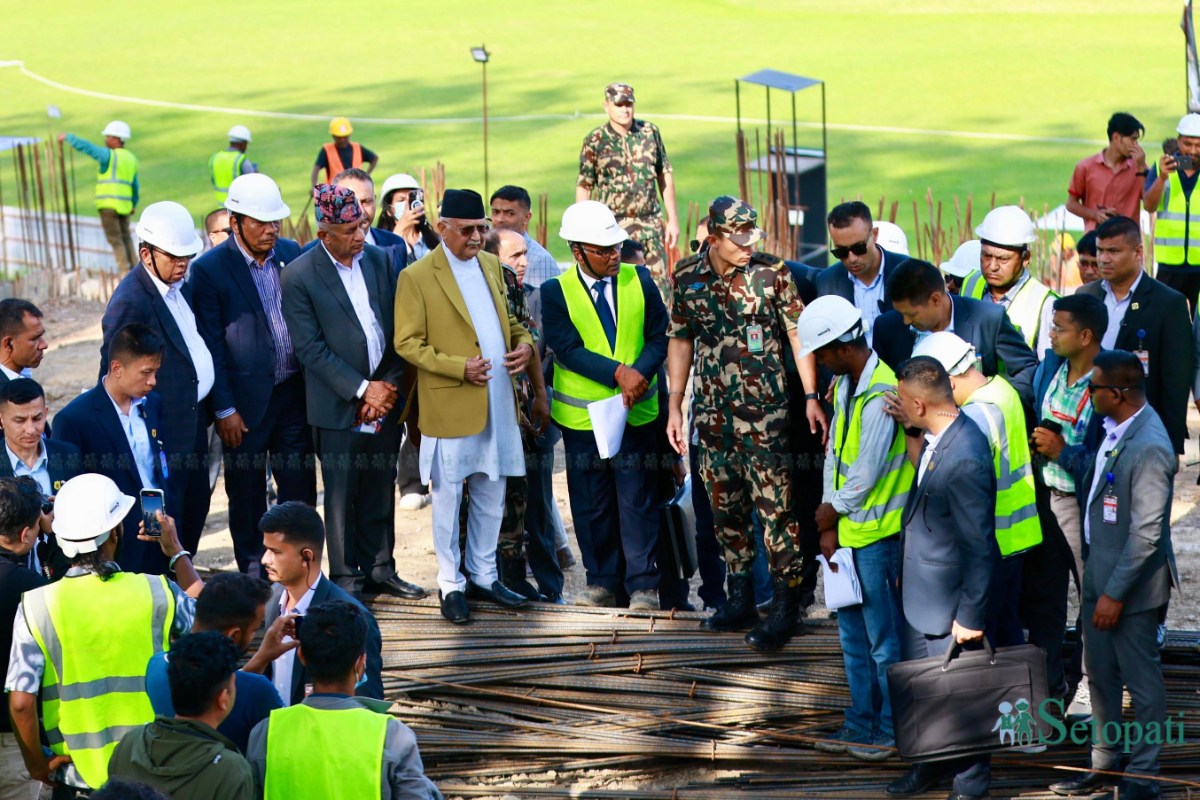 pm-oli-at-TU-ground-(3)-ink-1749381057.jpeg