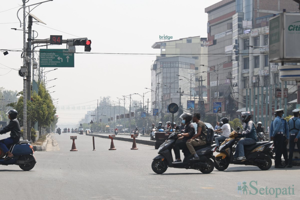 police-bar-(12)-1743141980.jpg