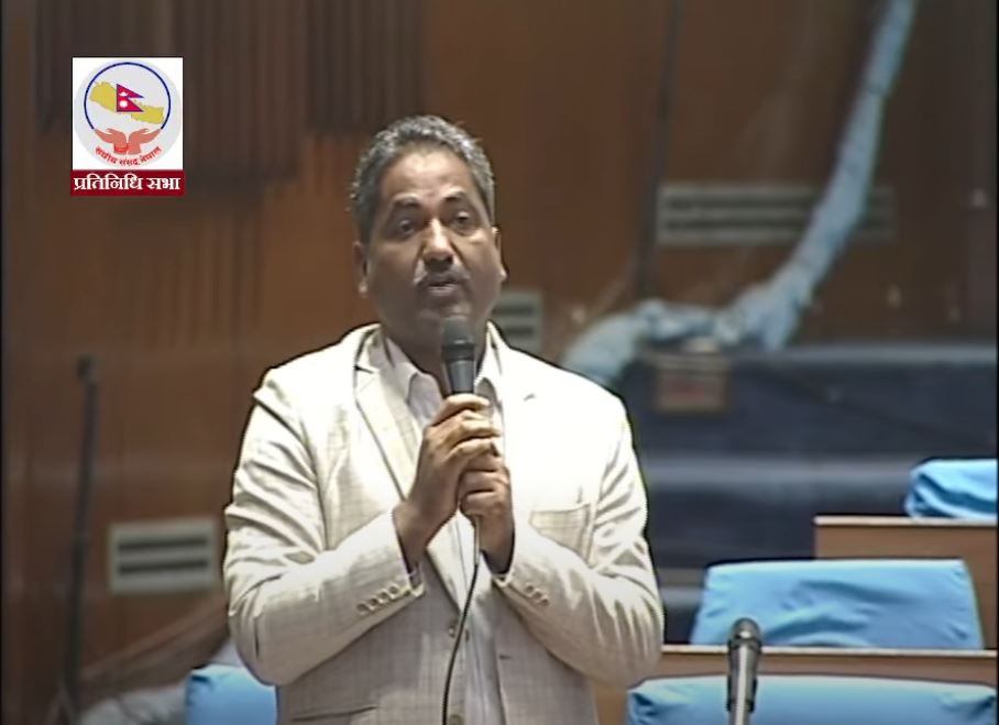 तल्लो तहका प्रहरी कर्मचारीलाई नेताका घरमा घरेलु कामदारका रूपमा प्रयोग गरिनु आपत्तिजनकः सांसद साह