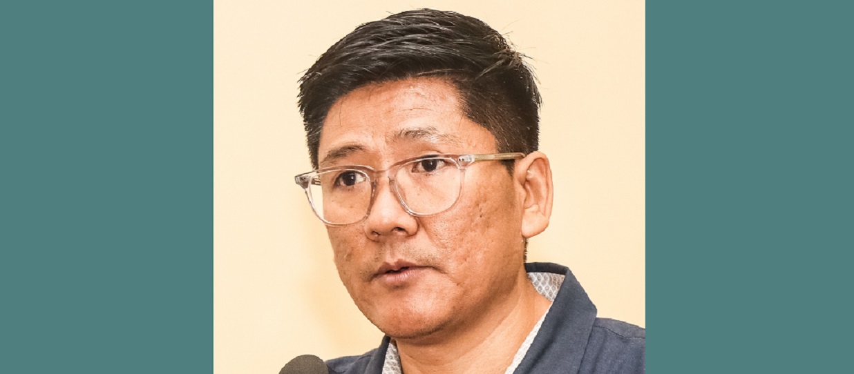 प्रकाश बुढामगर