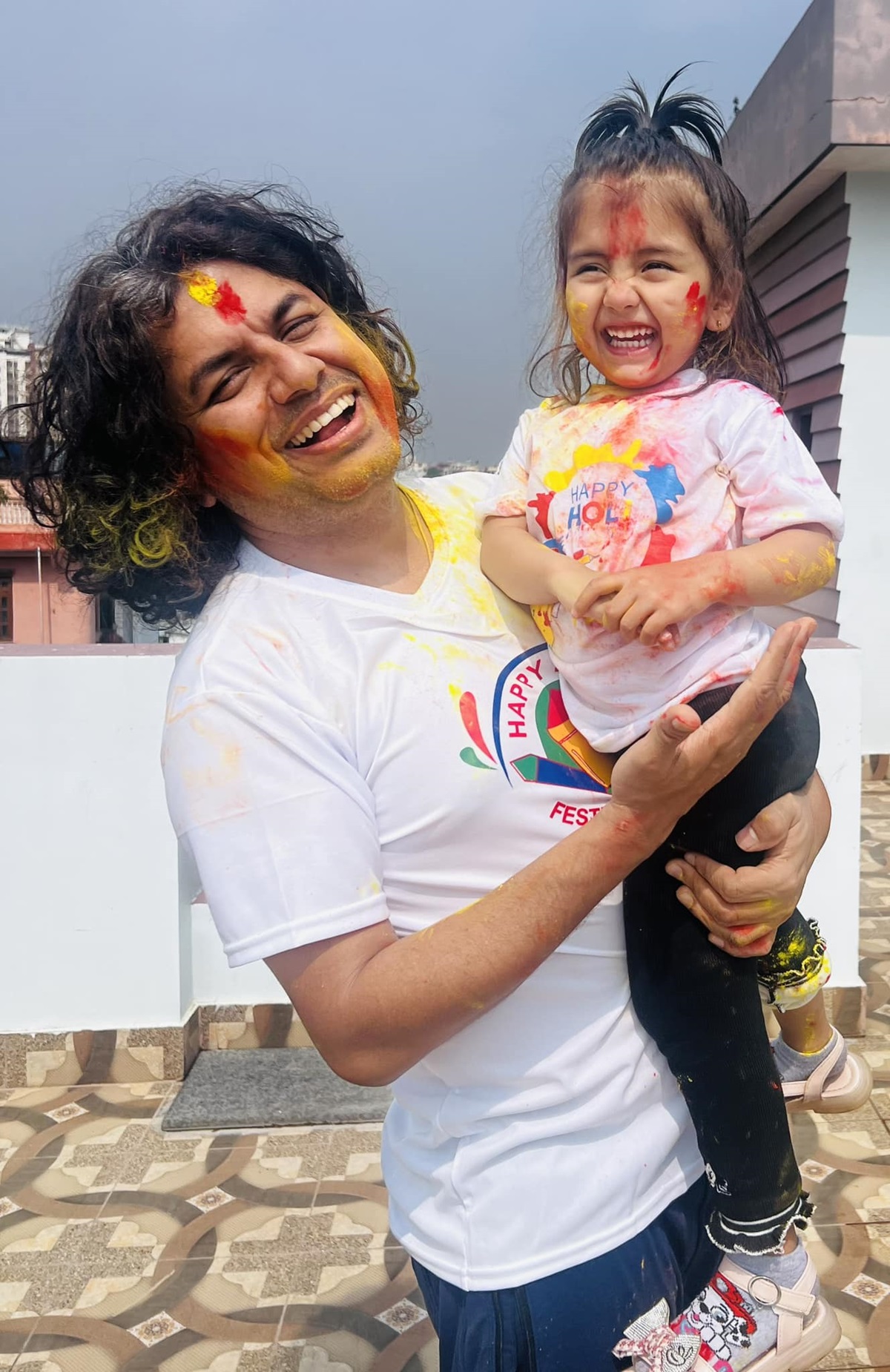 pramod-holi-kb