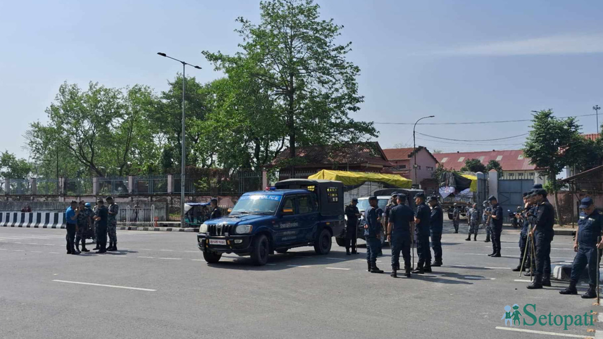 दुर्गा प्रसाईं काकडभिट्टाबाट नेपाल प्रहरीको नियन्त्रणमा, काठमाडौं ल्याइँदै