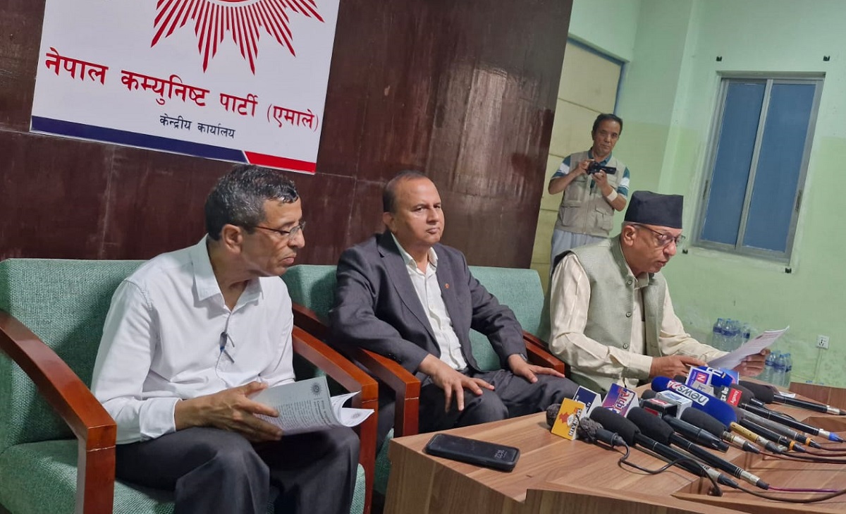 पार्टी सदस्यता नवीकरणको विषय सार्वजनिक नगर्ने भन्ने थियो, पूर्वराष्ट्रपतिले नै सार्वजनिक गर्नुभयो: महासचिव पोखरेल