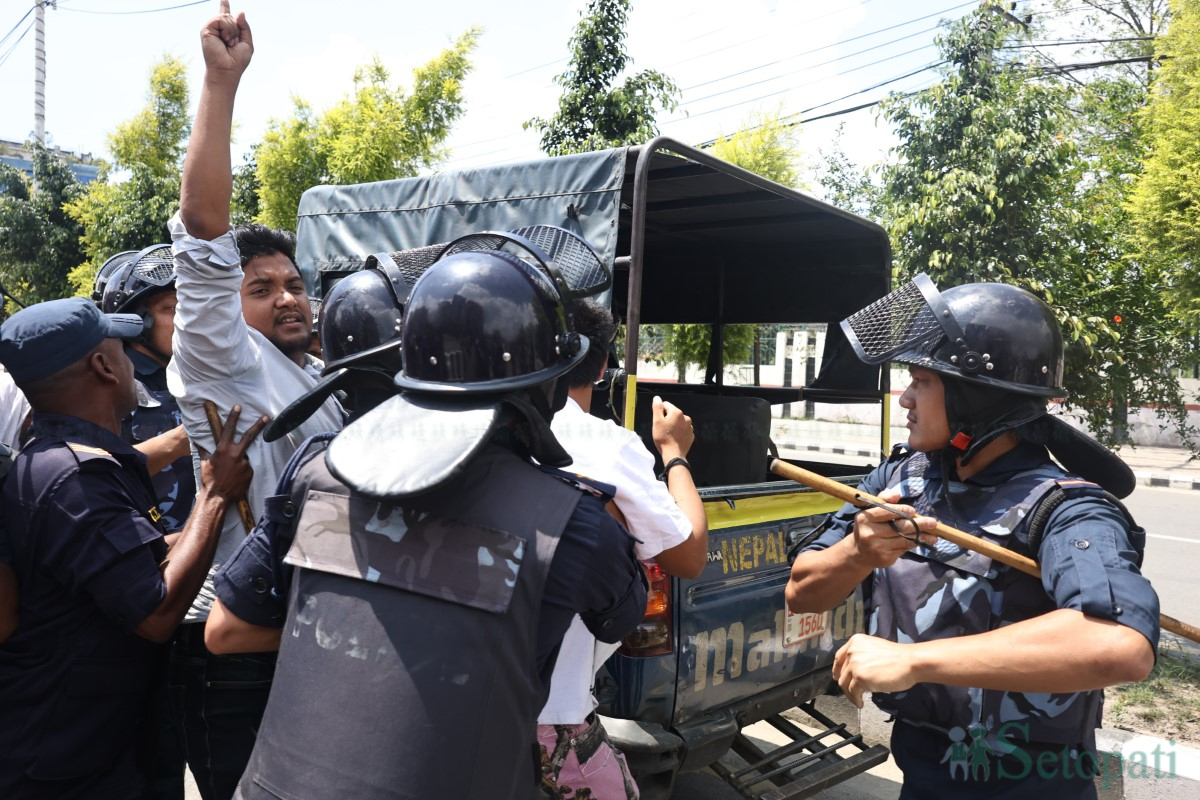 protest-for-Rebika-(9)-1748425903.jpg