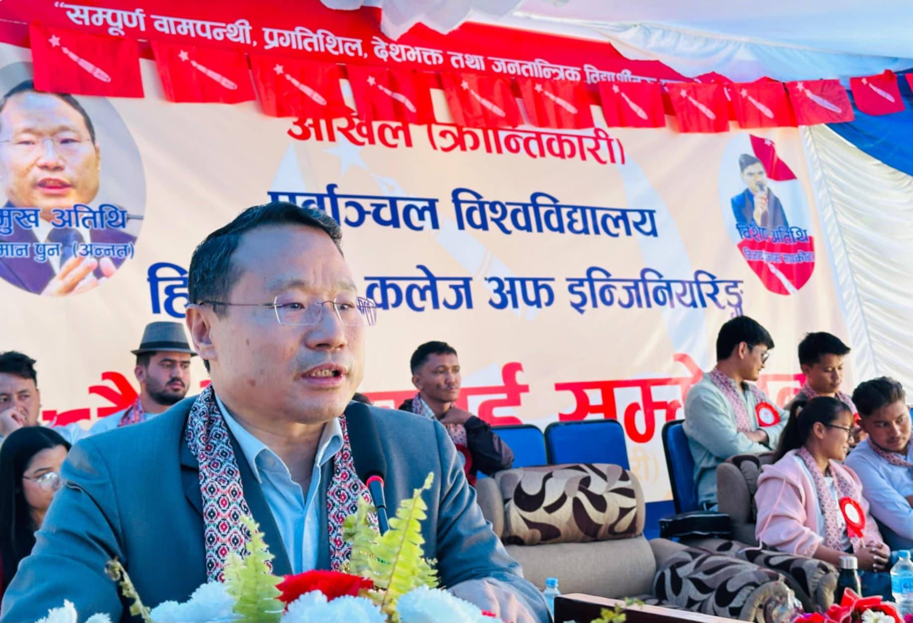 प्रचण्ड राजनीतिको ब्राण्ड हो, सबै उहाँको टाउकोमा खन्याएर हामी उम्किन मिल्दैनः वर्षमान पुन