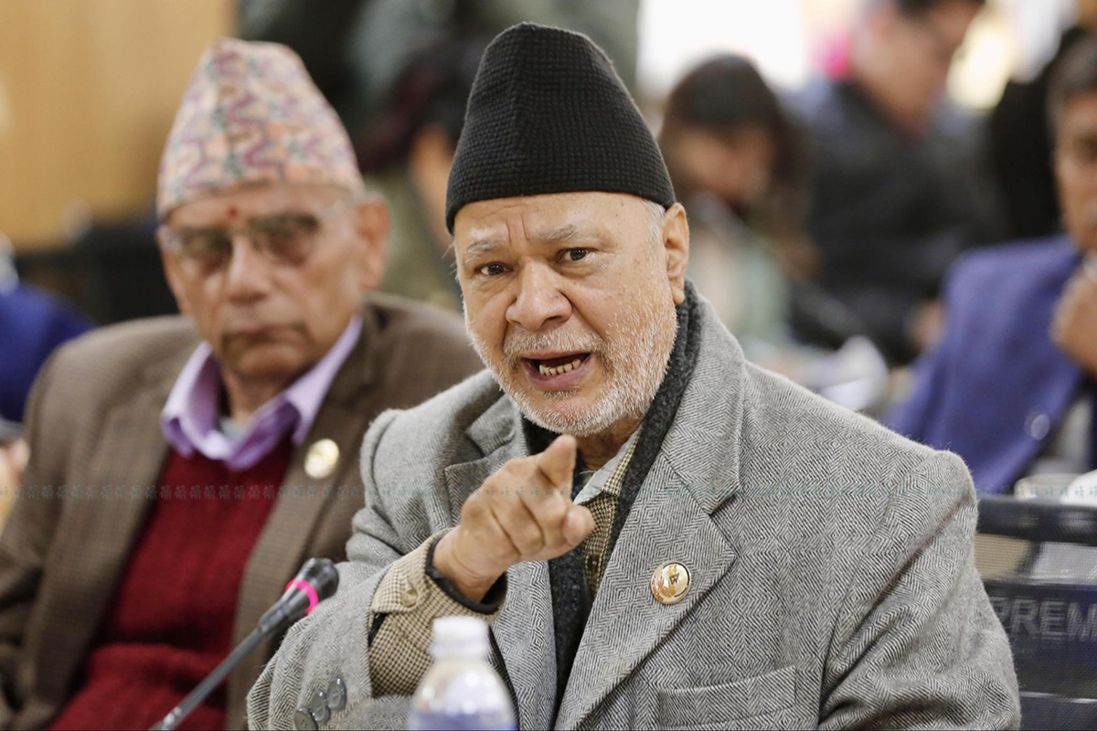 राप्रपाले दुई तिहाइ ल्याउने बेलासम्म म नै रहन्न भन्ने पूर्वराजा ज्ञानेन्द्रलाई लागेपछि तीनकुने घटना भयो: रघुजी पन्त
