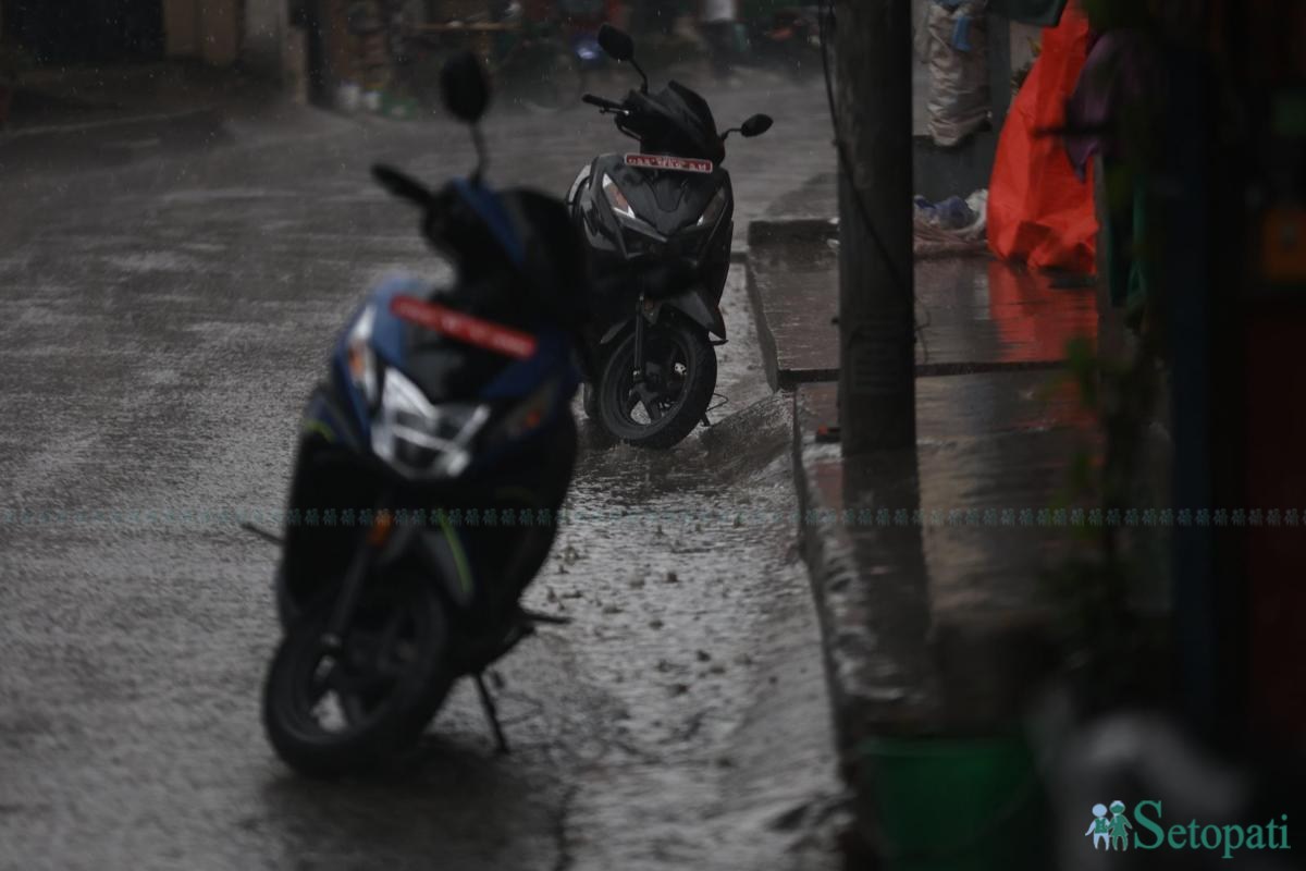 rain-ktm-rain-(5)-ink-1744194233.jpeg