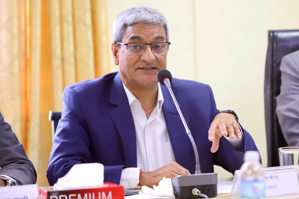 राप्रपा नेताहरूको पिएसओ फिर्ताबारे गृहमन्त्रीको जबाफ- तपाईंहरूकै प्रदर्शनमा खटाउनुपर्ने भएर हो