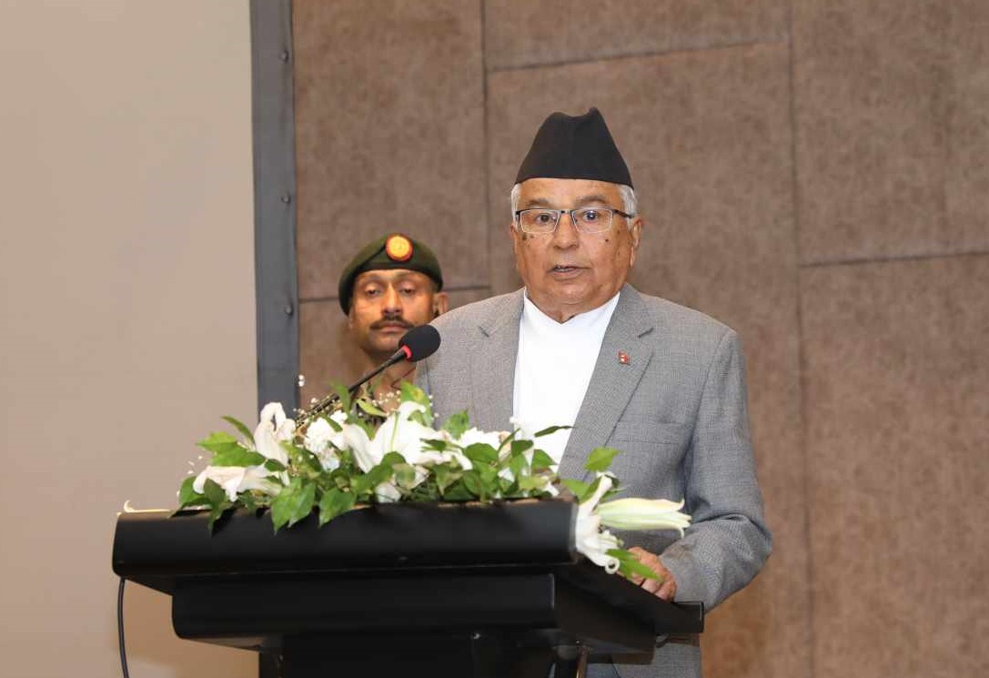 नेपालमा स्तरीय उपचार हुन थालेको अनुभव गरेको छु: राष्ट्रपति