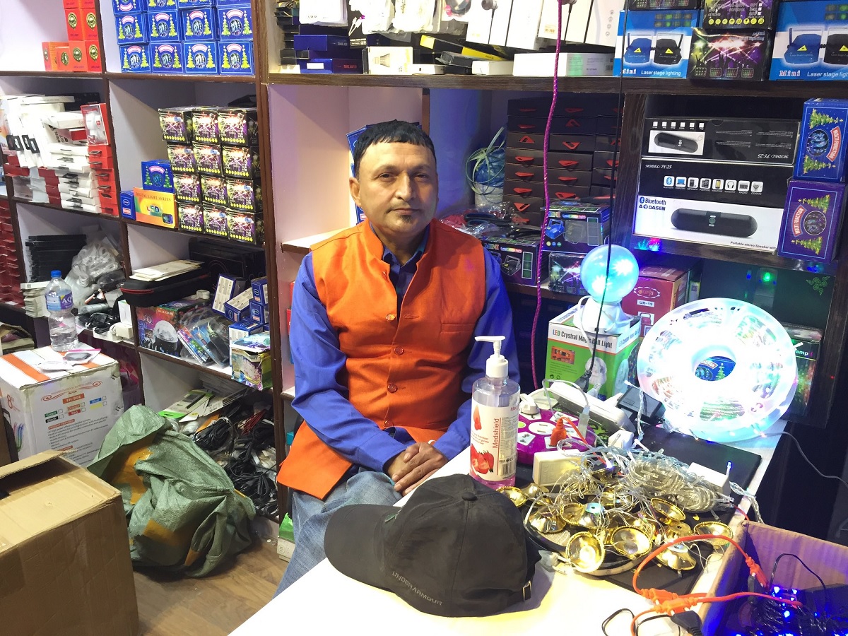 महाबौद्धस्थित पन्चकन्यामाई ट्रेडर्सका सञ्चालक कृष्ण रेग्मी।