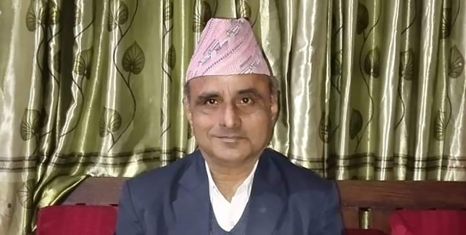 एमालेका प्रमुख सचेतक रेवतीरमण भण्डारी।