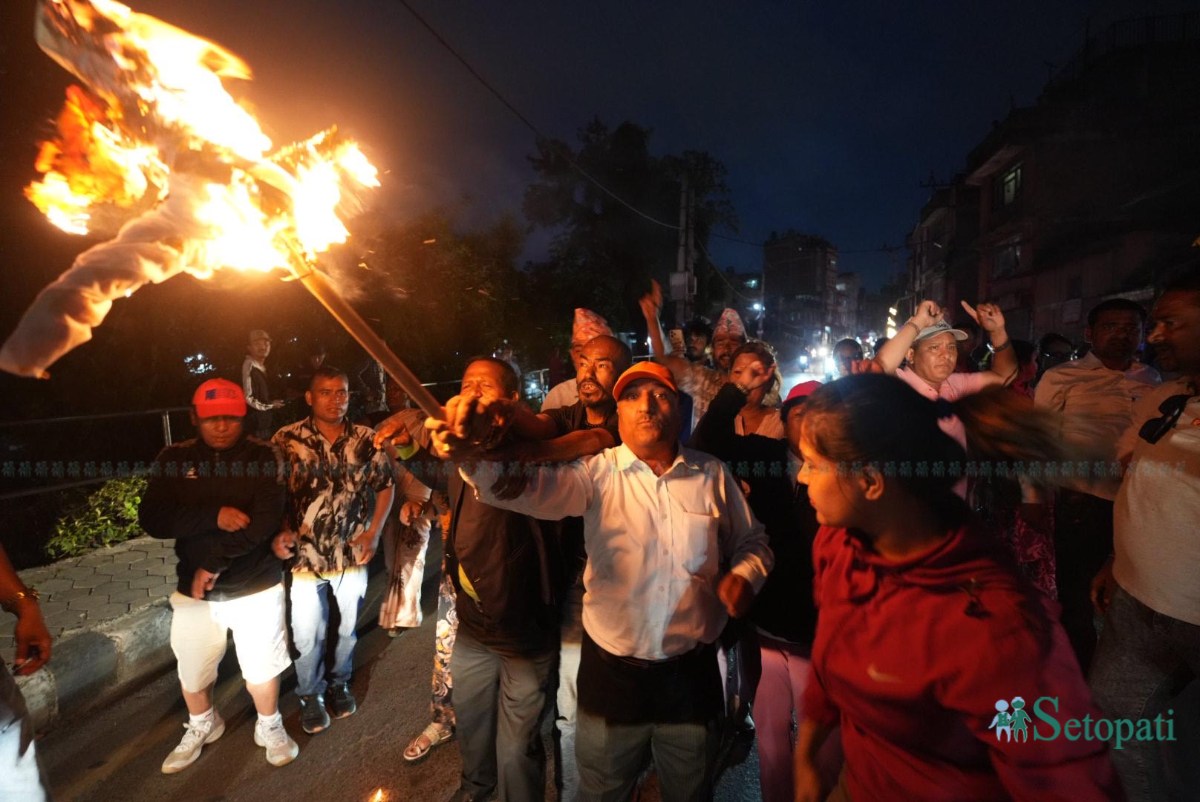 rpp-protest-(7)-1748786207.jpeg