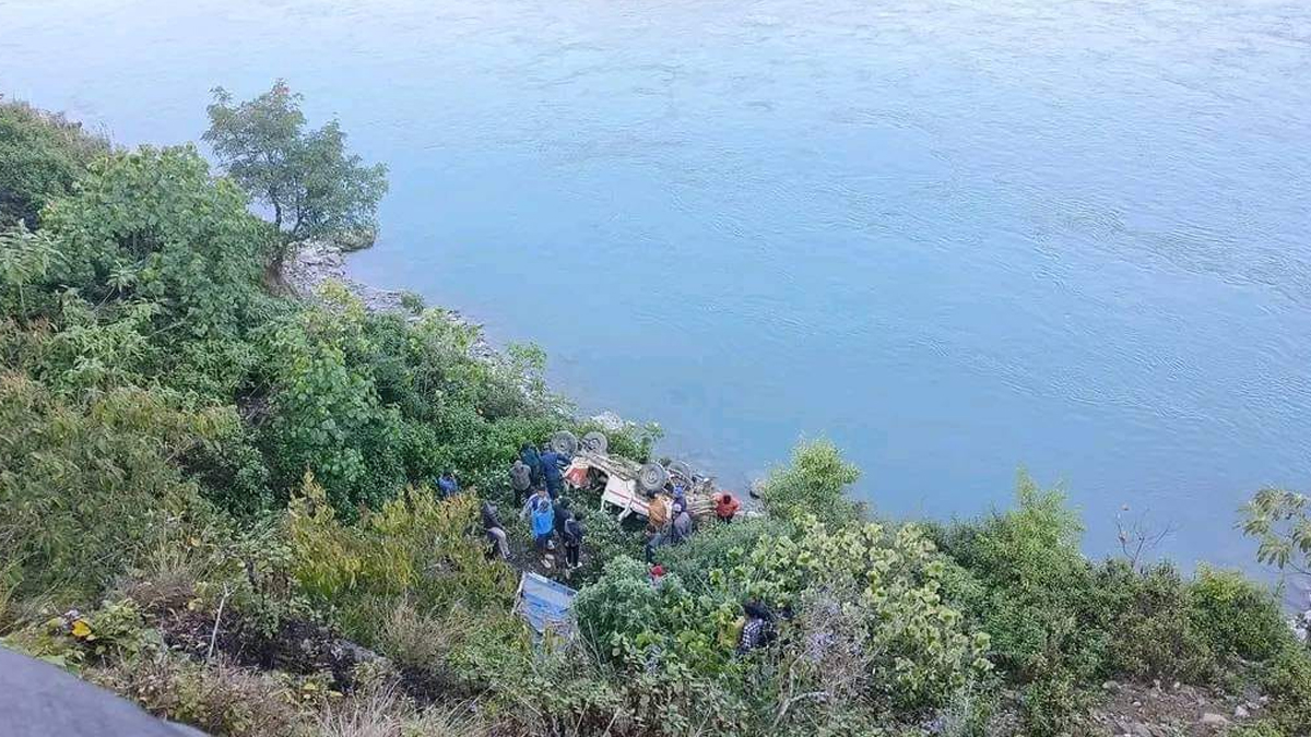 तस्बिरः मदनकुमार गौतमको फेसबुक