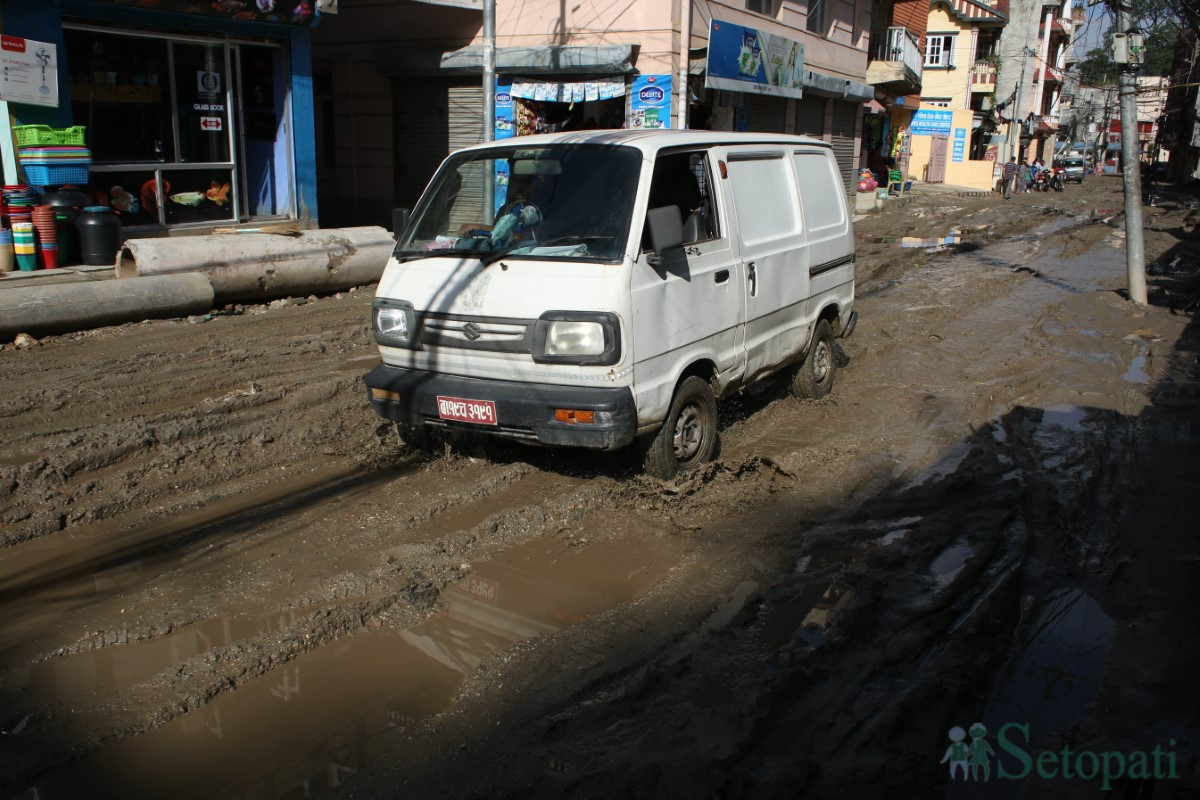 sadak-(5)-1750839046.jpg