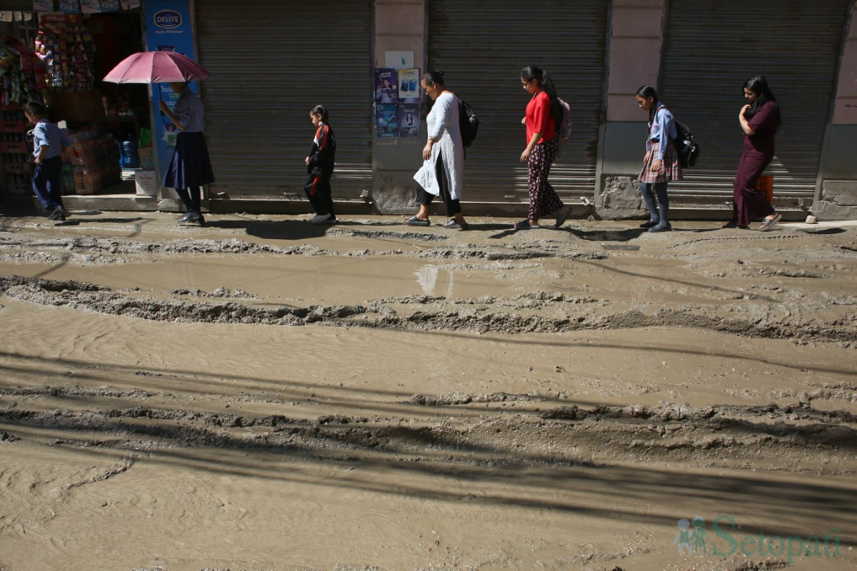 sadak-(9)-1750839048.jpg