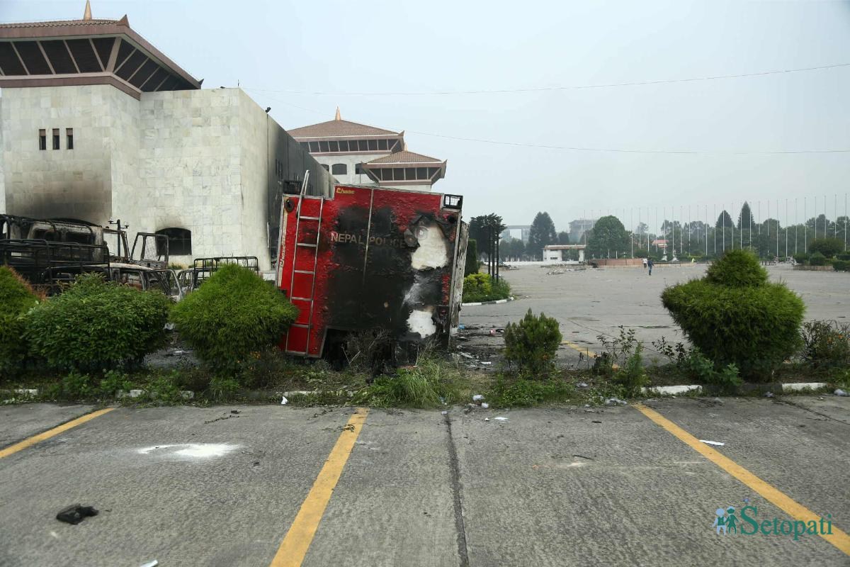 samsad-bhawan-aftermath-(5)-ink-1757494732.jpeg