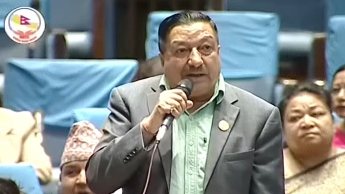 सन्तोष चालिसे।