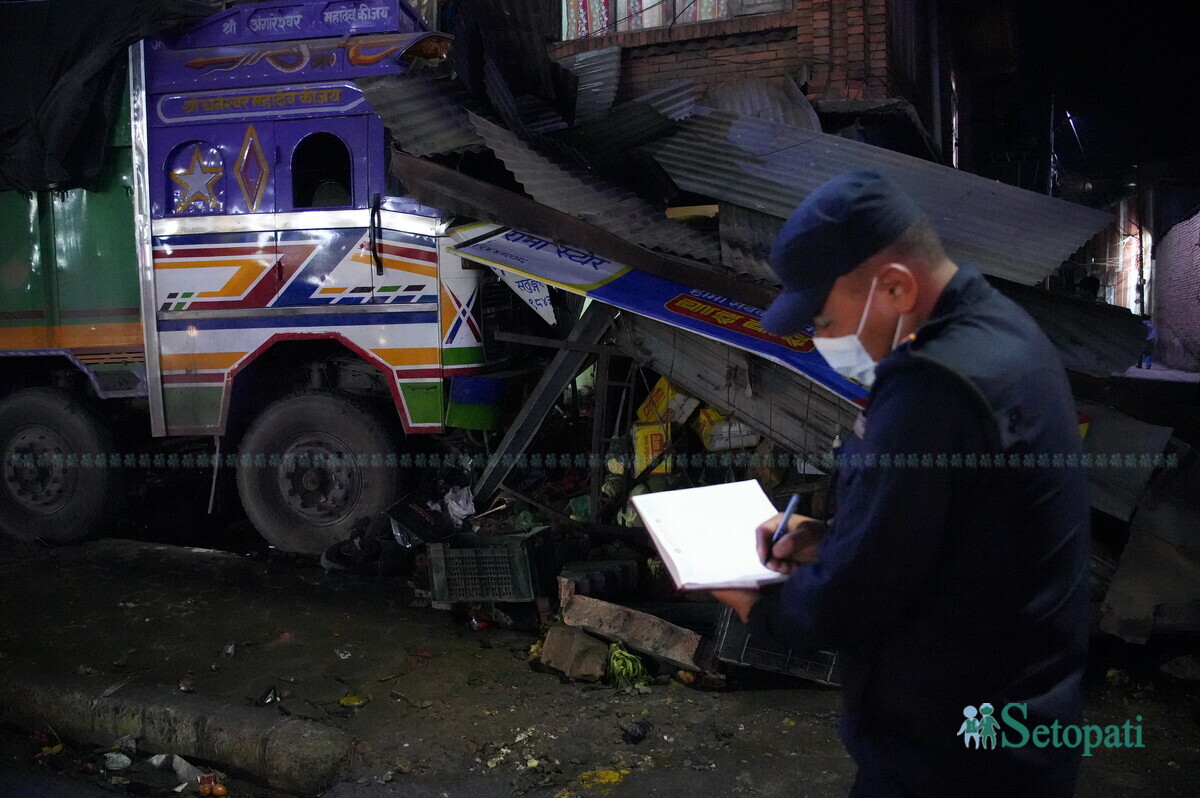 satungal-truck1-1792081131.jpg