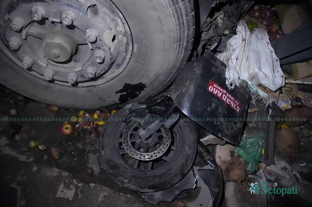 satungal-truck2-1792081131.jpg