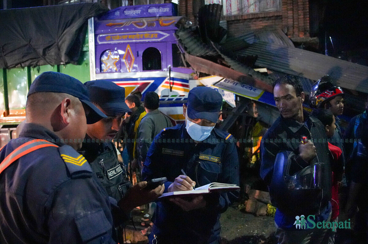 satungal-truck6-1792081131.jpg