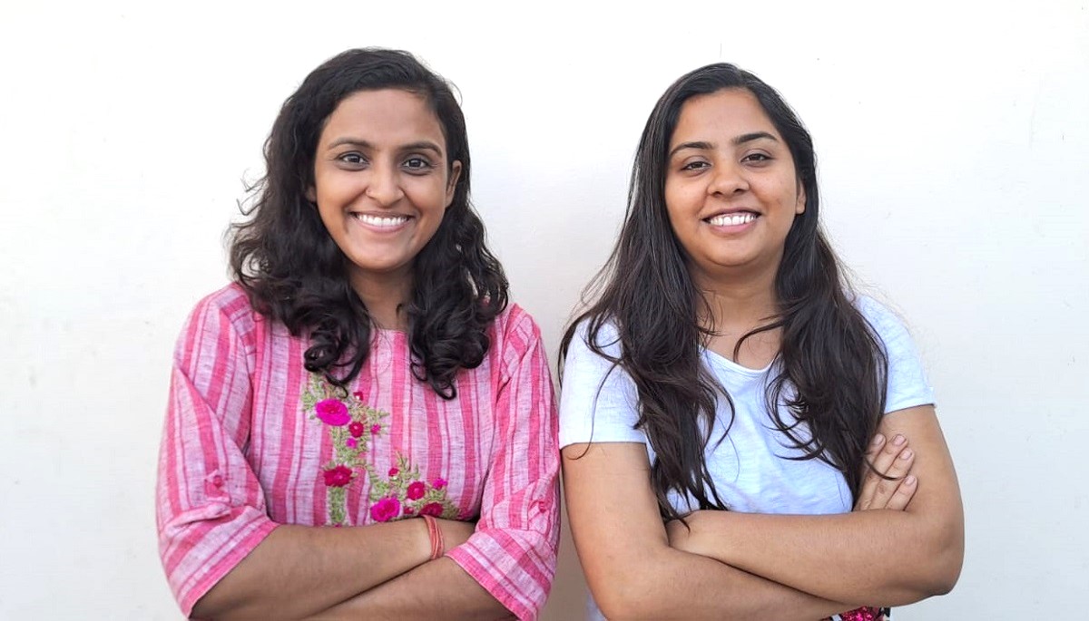 सत्व फूड प्रोडक्ट्सका सञ्चालकद्वय पुनम शुक्ला (बायाँ) र प्रियंका शुक्ला