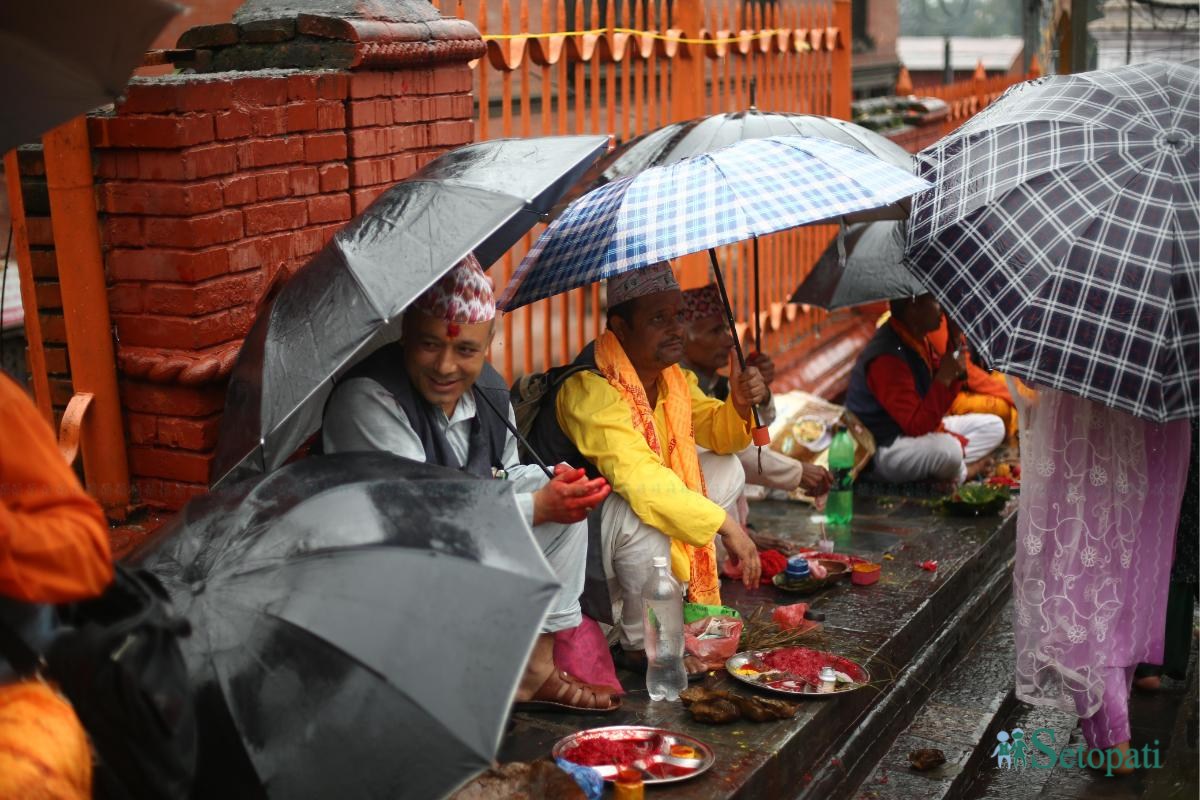 sombar-pashupati-(15)-ink-1721623425.jpeg