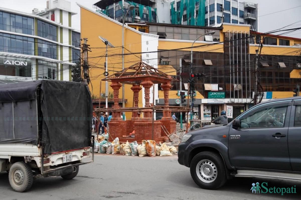 thapathali-traffic-(2)-ink-1790157092.jpeg