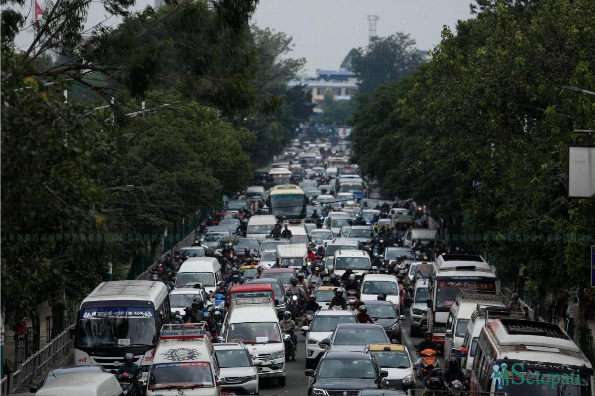 traffic-(5)-1791539383.jpeg