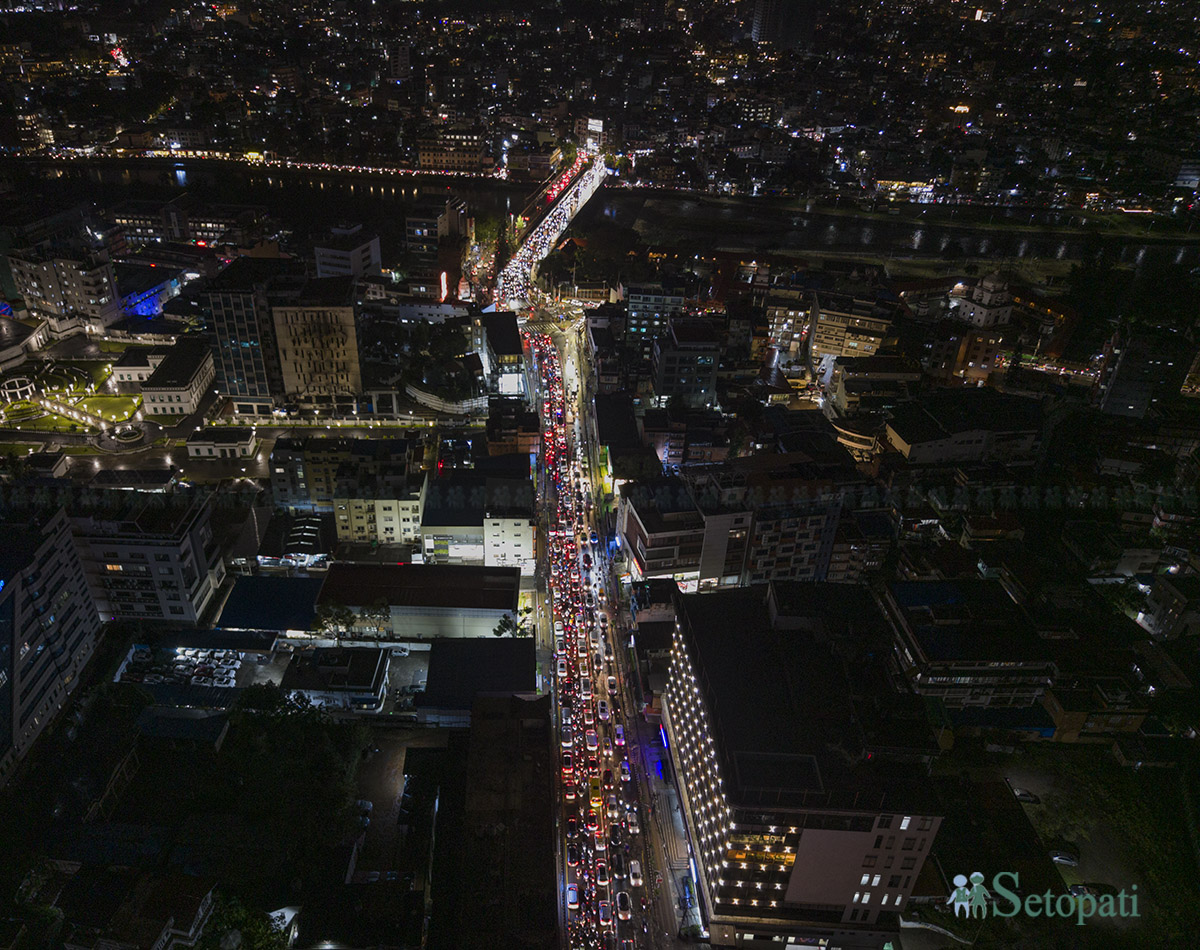 trafic-jam--(4)-1791353690.jpg