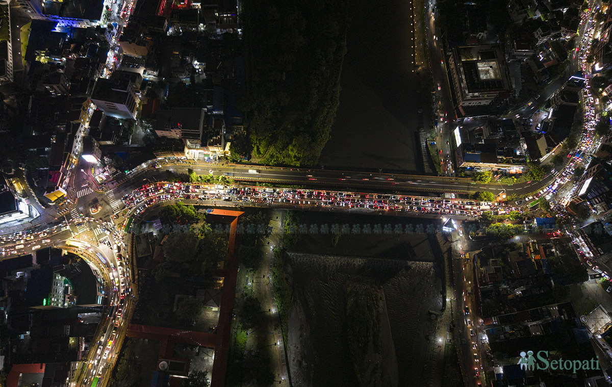 trafic-jam--(6)-1791353691.jpg