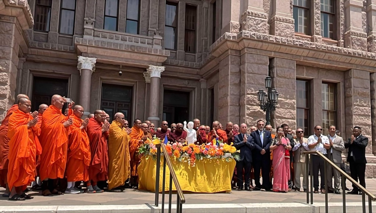 vesak-day-in-austin7-1747665499.jpeg