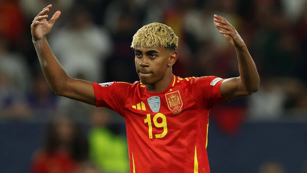 फ्रान्सलाई हराउँदै स्पेन फाइनलमा, उपाधिका लागि पोर्चुगलसँग भिड्ने