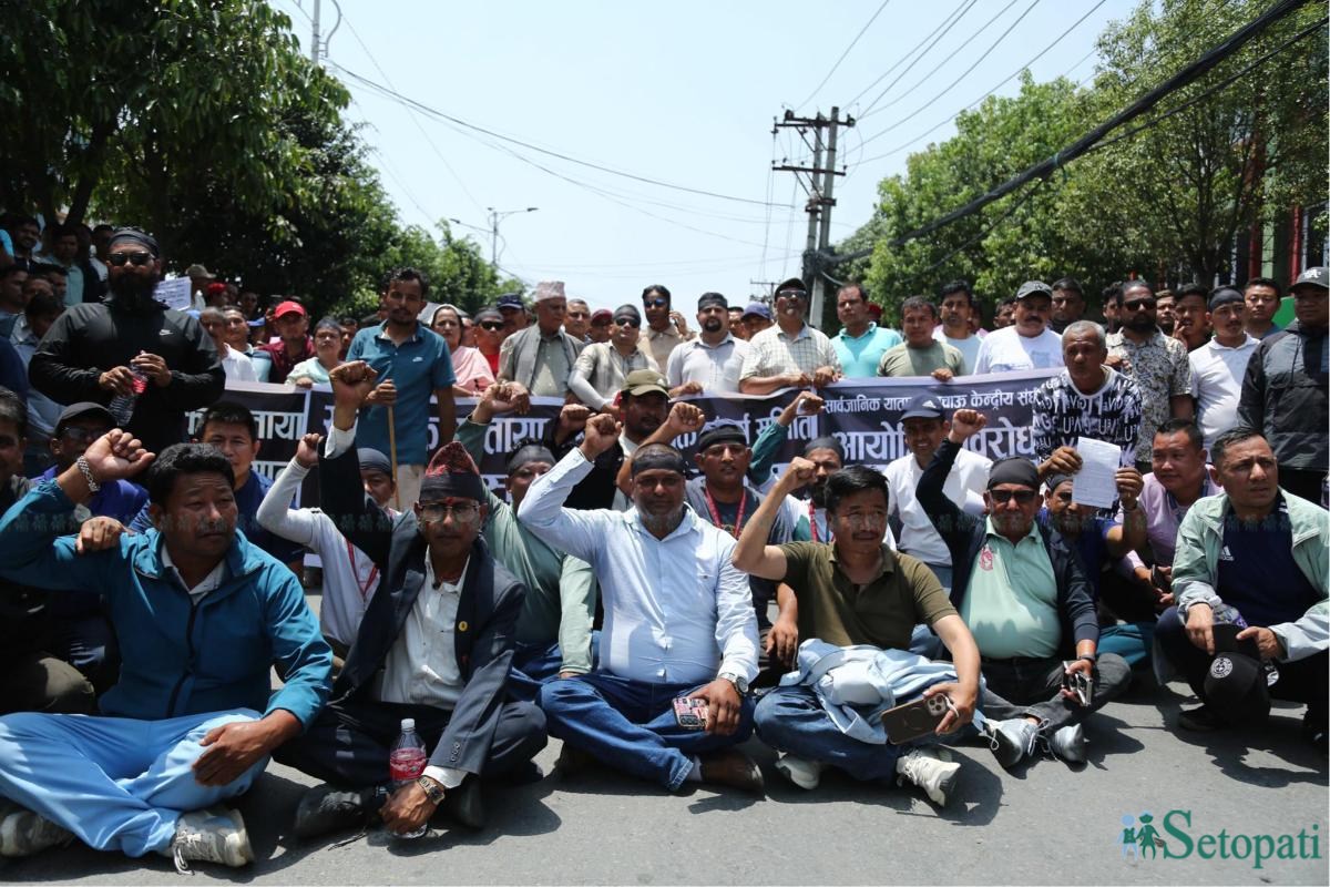 yatayat-bebasayee-andolan-(15)-ink-1748763963.jpeg