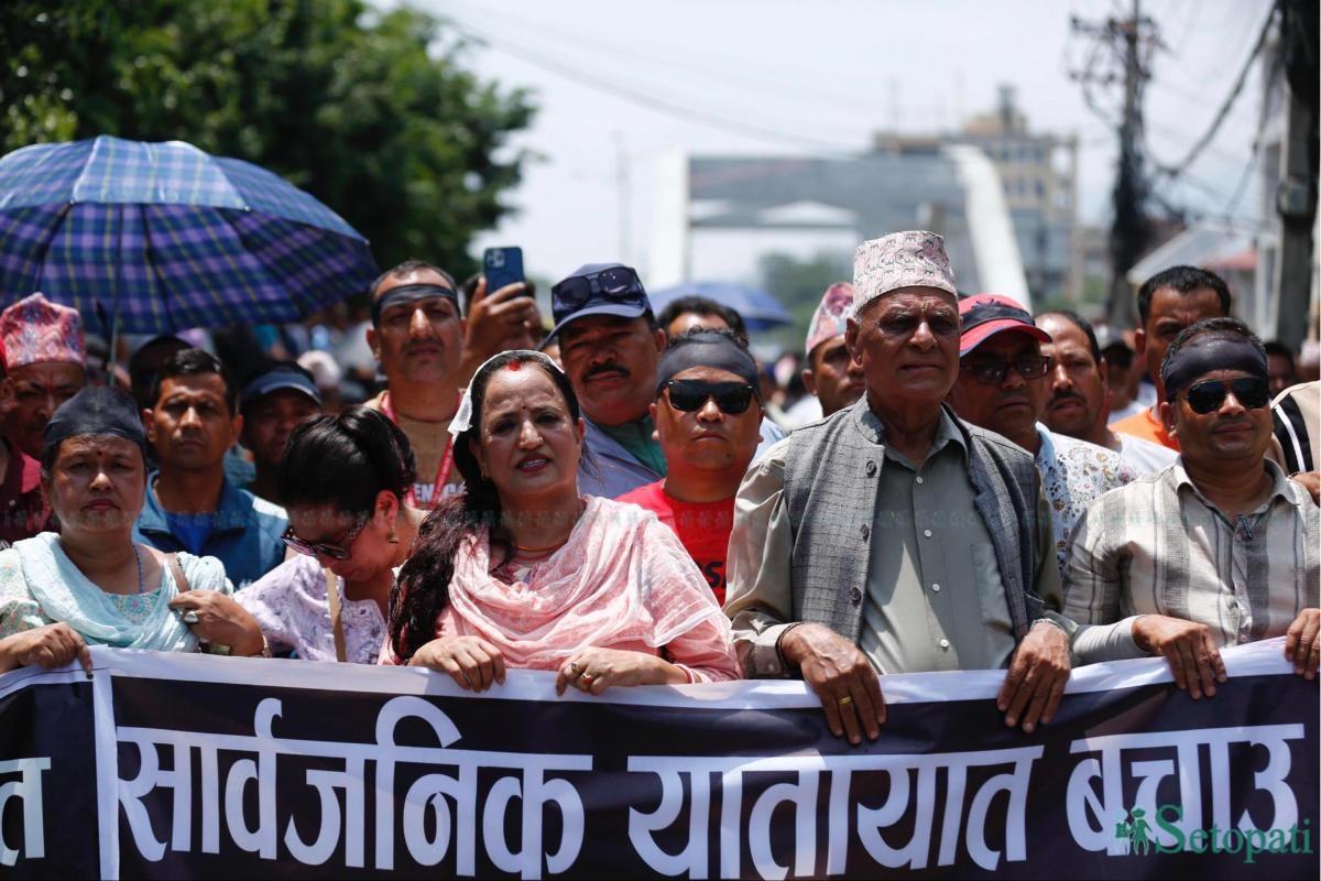 yatayat-bebasayee-andolan-(8)-ink-1748763959.jpeg