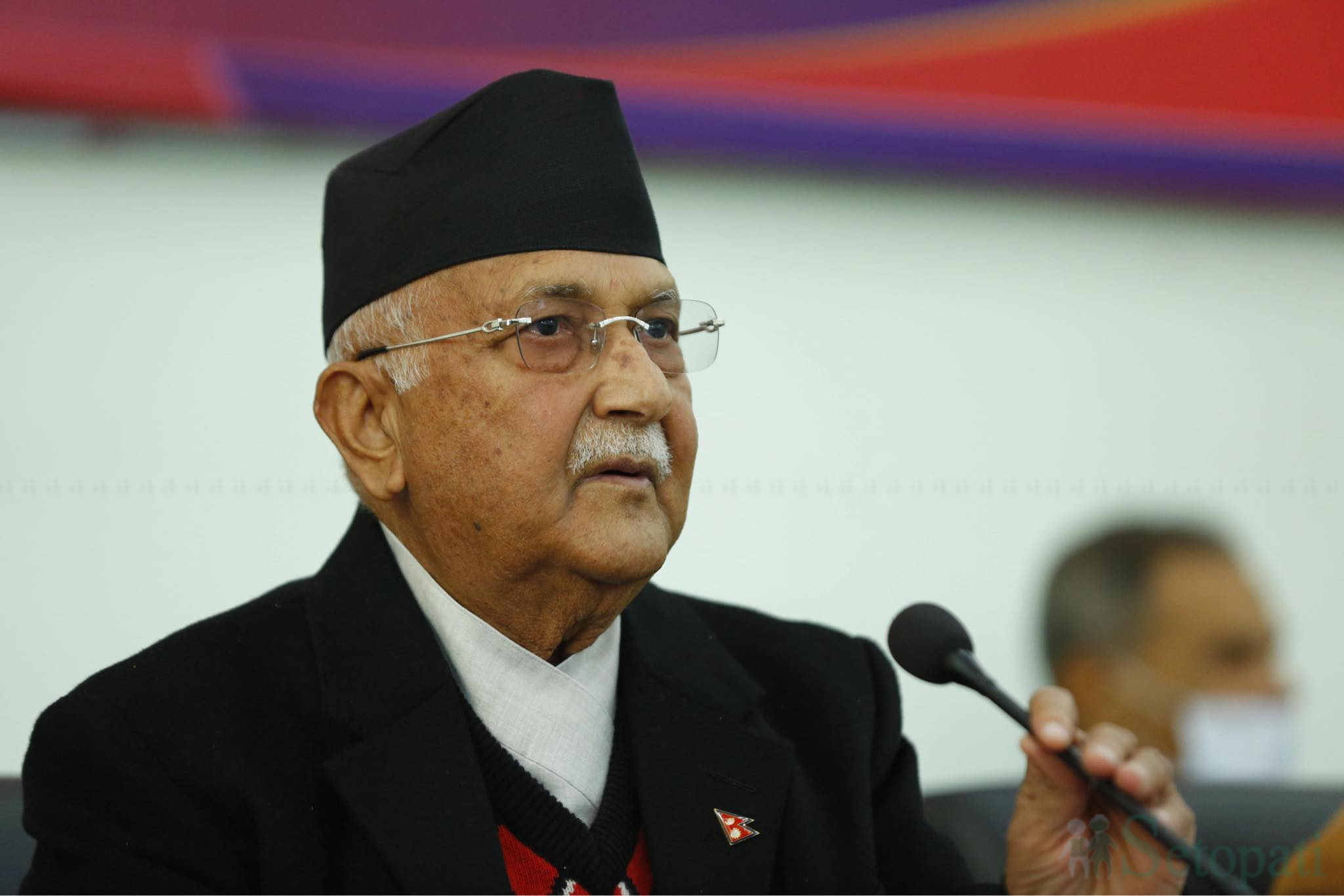 एमालेले डाक्यो संसदीय दलको बैठक