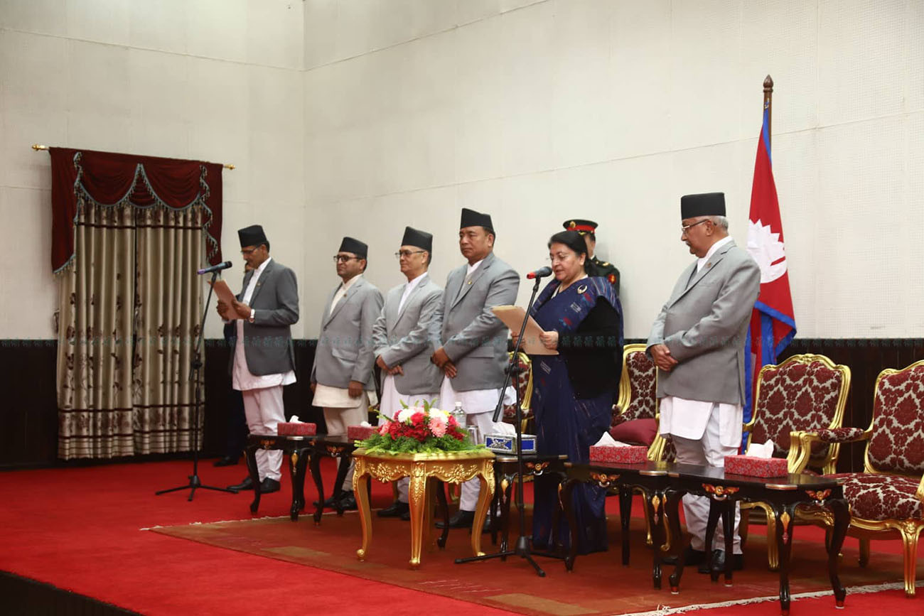 https://raracms.setopati.com/uploads/shares/2020/sujita/agni sapkota sapath/agni sapkota sapatha (1).jpg